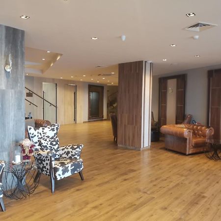 One Bedroom Apartment In Gated Complex Bansko Exterior photo