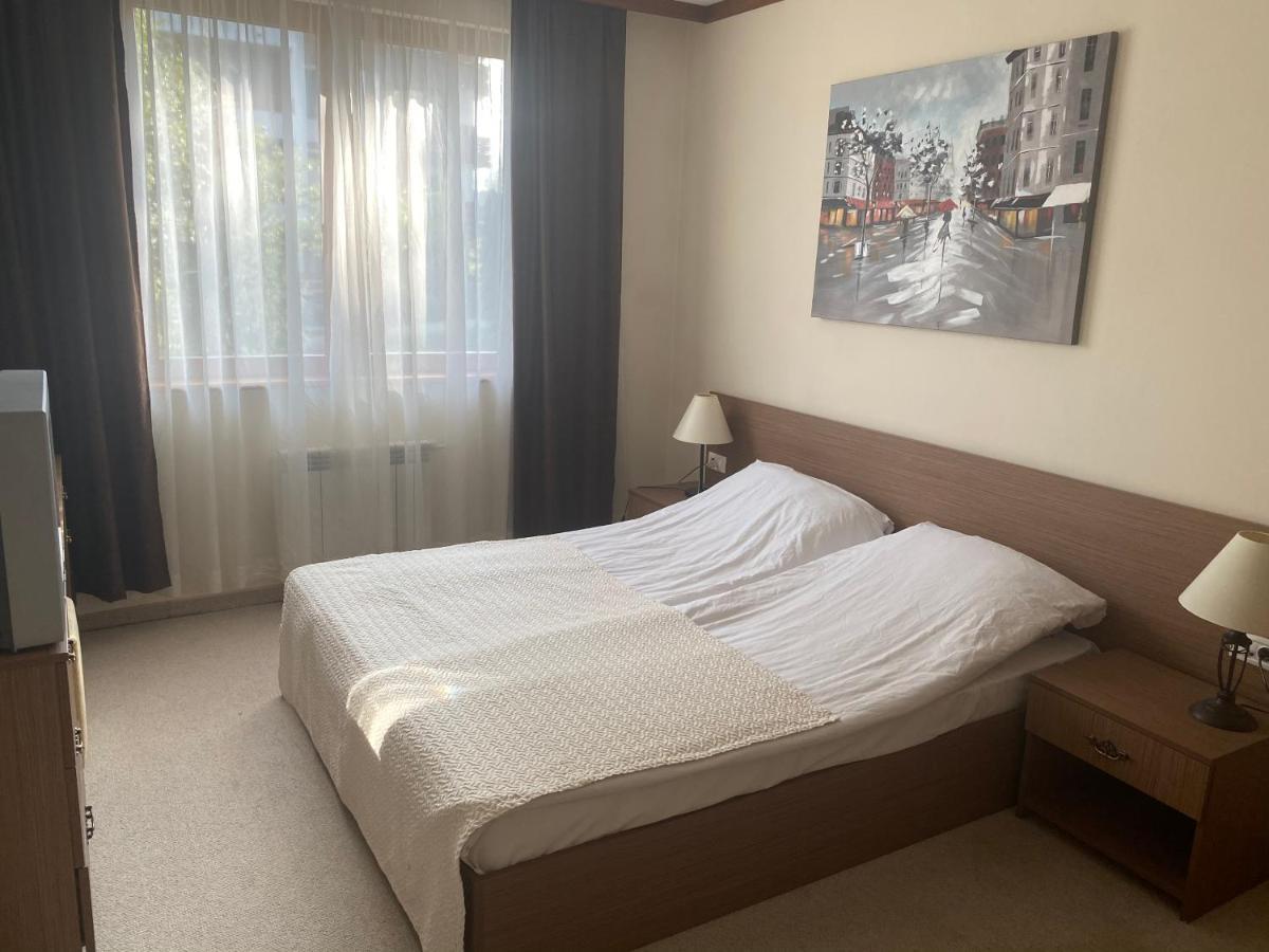 One Bedroom Apartment In Gated Complex Bansko Exterior photo