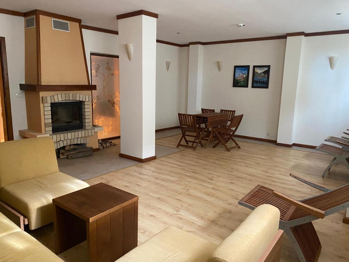 One Bedroom Apartment In Gated Complex Bansko Exterior photo